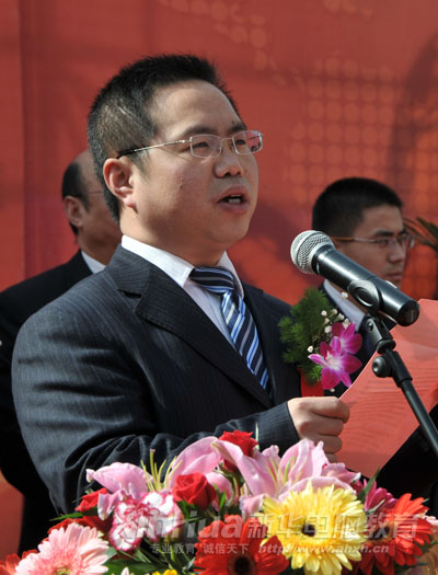 安徽新華電腦專修學(xué)院張明院長(zhǎng)講話