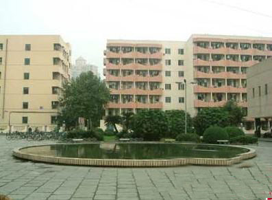 四川大學