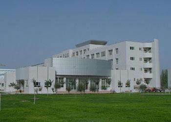 塔里木大學