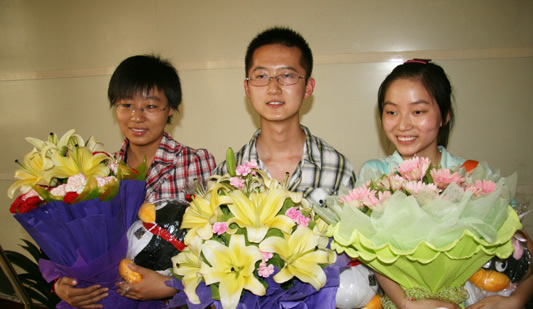 陜西省高考狀元左起:王一卜、夜毅、南天