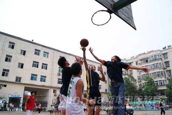 激情籃球賽 各隊大顯身手