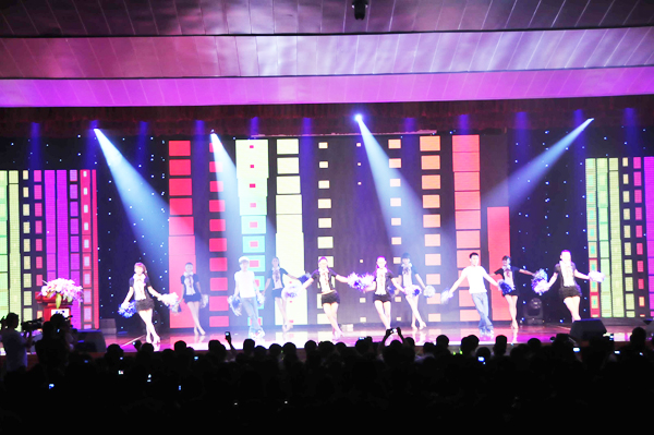 ^ഺ}_(ki)(chng)
