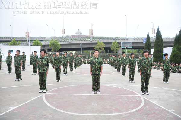 整齊劃一的隊(duì)列展示