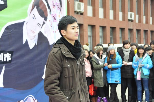 @λxֳɫıݫ@uί^һJ