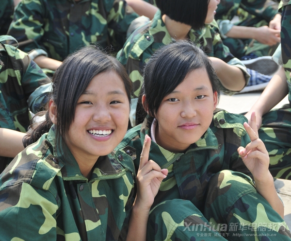 曬黑的皮膚是暫時,軍訓的收獲是終身受用的