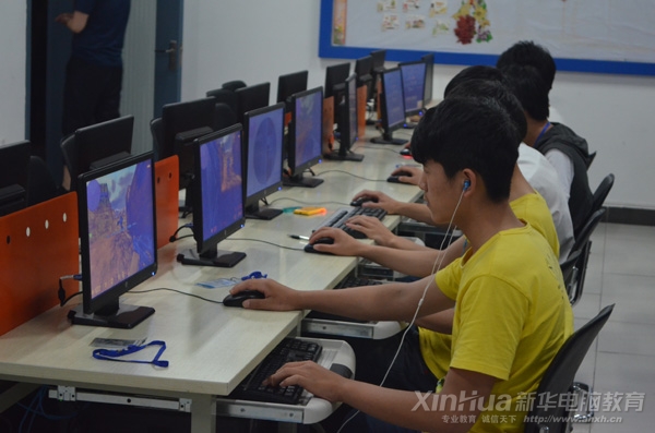 預賽時選手們正在進行緊張的比賽