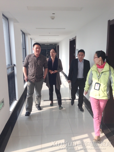 我院領導一行參觀企業